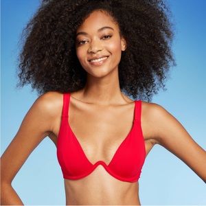 Brand new, never worn, Target bikini with tags. Trendy underwire! Size large